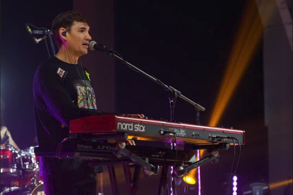 Нэнси г. Миасс