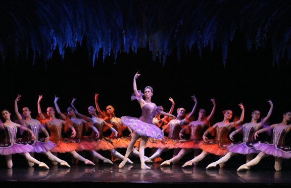 "&Kcy;&lcy;&acy;&scy;&scy;&icy;&chcy;&iecy;&scy;&kcy;&icy;&jcy; &Rcy;&ucy;&scy;&scy;&kcy;&icy;&jcy; &Bcy;&acy;&lcy;&iecy;&tcy;" &KHcy;&acy;&scy;&acy;&ncy;&acy; &Ucy;&scy;&mcy;&acy;&ncy;&ocy;&vcy;&acy;&period; &Scy;&pcy;&yacy;&shchcy;&acy;&yacy; &kcy;&rcy;&acy;&scy;&acy;&vcy;&icy;&tscy;&acy;