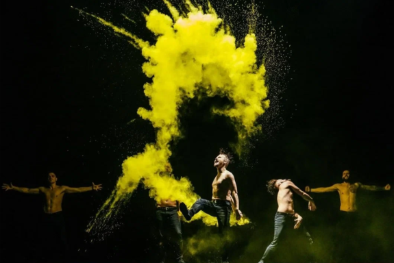 Шоу под дождём V. Признание в любви г. Миасс