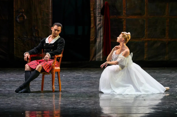 Щелкунчик г. Миасс