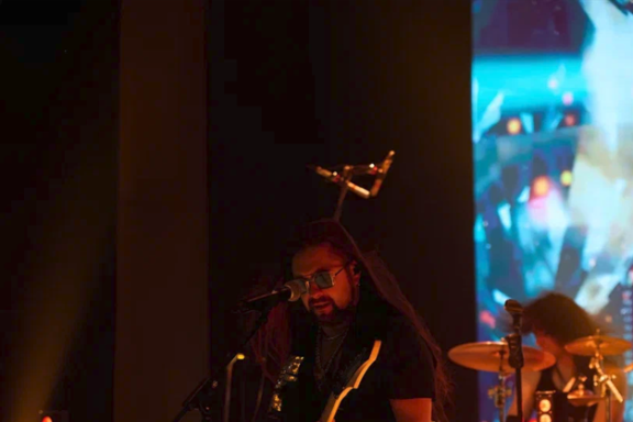 Нэнси г. Миасс