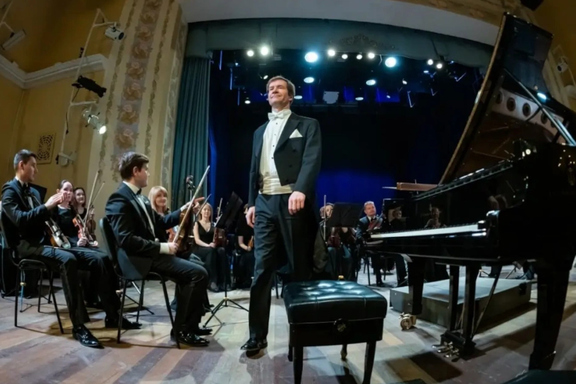 &Scy;&icy;&mcy;&fcy;&ocy;&ncy;&icy;&chcy;&iecy;&scy;&kcy;&icy;&jcy; &ocy;&rcy;&kcy;&iecy;&scy;&tcy;&rcy; &gcy;&period;&CHcy;&iecy;&lcy;&yacy;&bcy;&icy;&ncy;&scy;&kcy; &icy; &Ncy;&period;&Lcy;&ucy;&gcy;&acy;&ncy;&scy;&kcy;&icy;&jcy; &gcy;&period;&Mcy;&ocy;&scy;&kcy;&vcy;&acy;